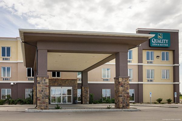 Quality Inn & Suites Minot